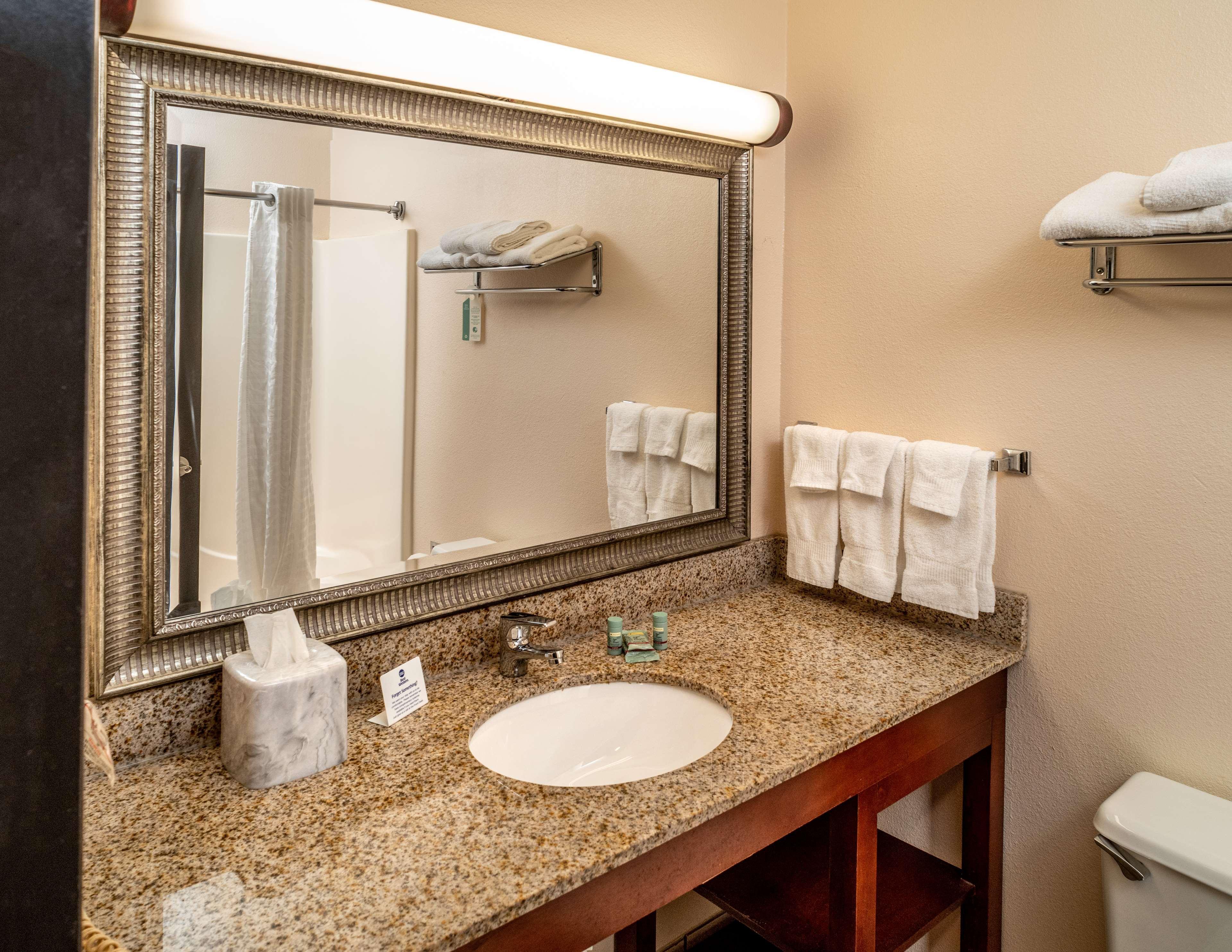 Rodeway Inn Barboursville Zewnętrze zdjęcie
