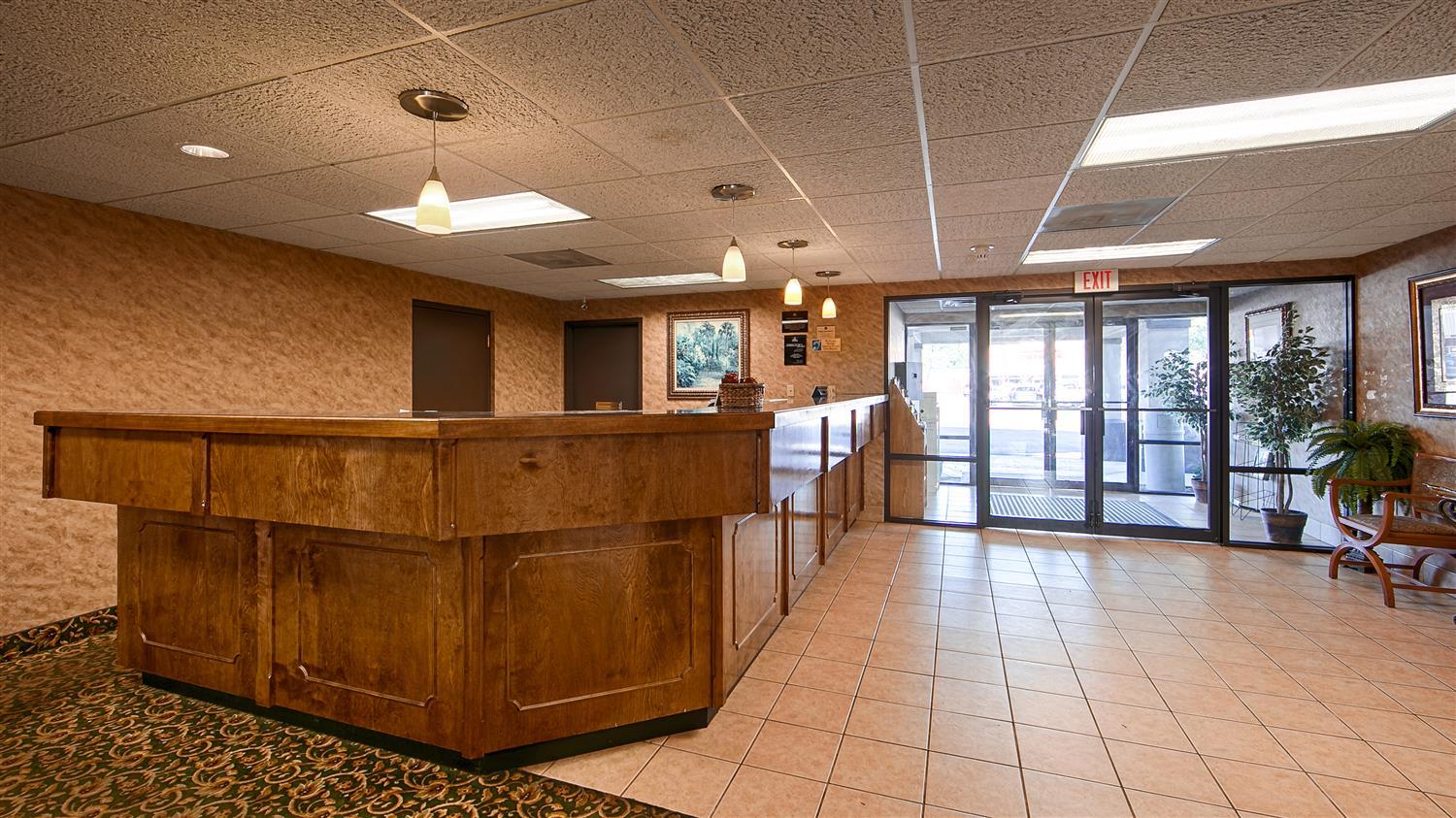 Rodeway Inn Barboursville Zewnętrze zdjęcie